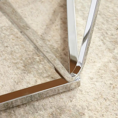 Table basse ronde SEI Furniture Henderson en faux marbre, finition argentée