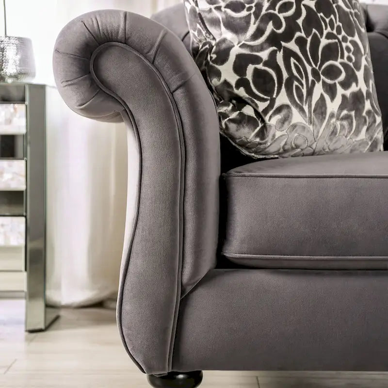 Canapé capitonné Addae Glam en velours gris de Furniture of America