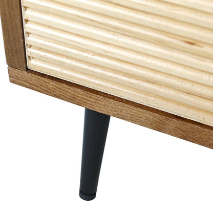 Armoire à 4 portes avec portes décoratives à effet sculpté