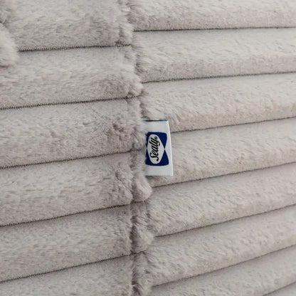 Pouf en mousse et fausse fourrure Sealy Kade de 1,8 m