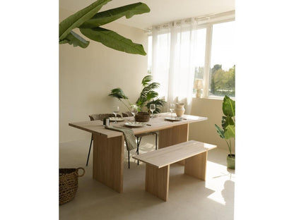 Table, 140 x 75 cm, marron